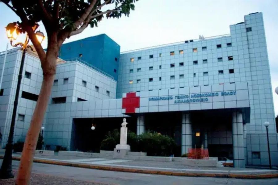 Βόλος: Νεκρός από ανακοπή καρδιάς 47χρονος – Ήταν αγχωμένος για την κόρη του που έδινε Πανελλήνιες