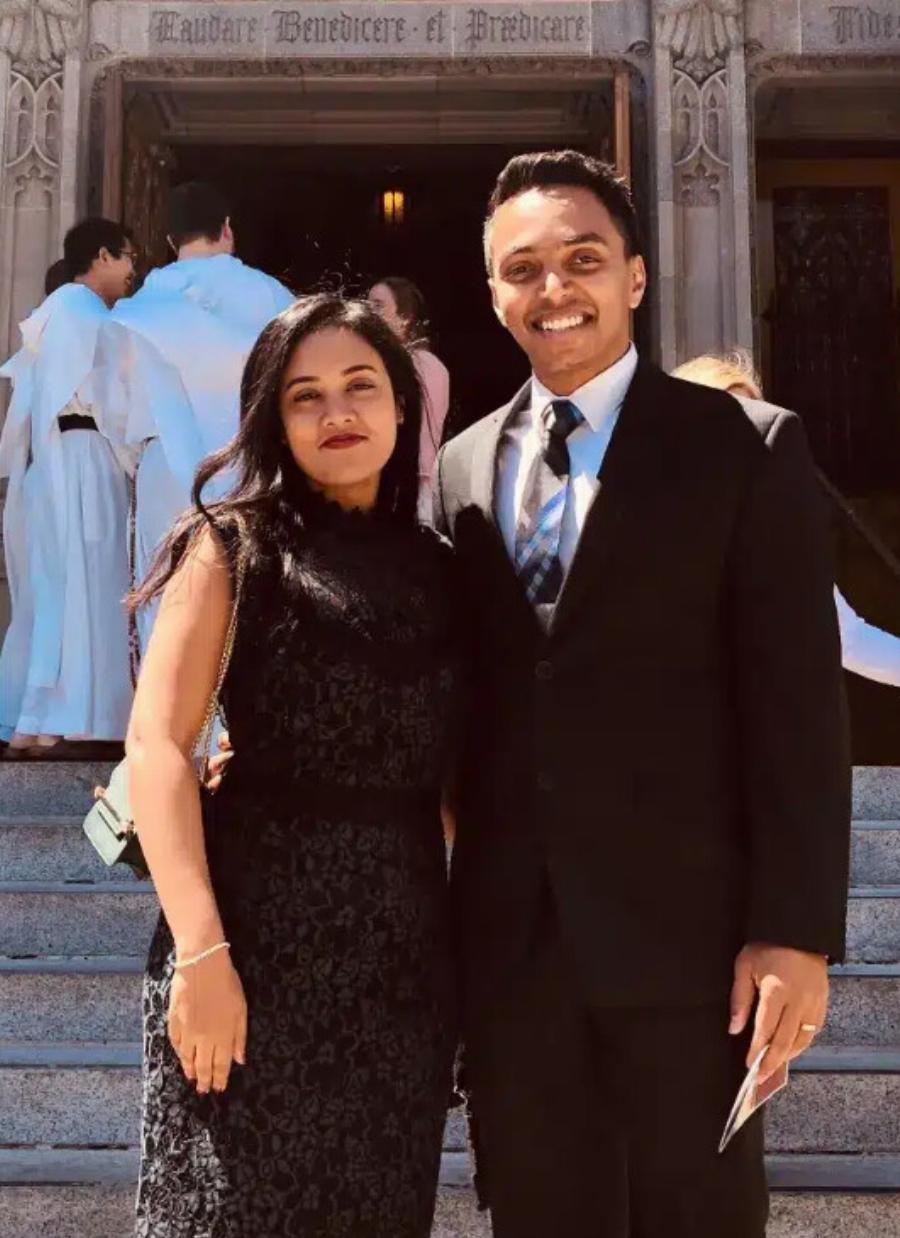 Φpiκη! 37χρονος σκóτwσε τη γυναiκα του, τα δίδυμα παιδιά τους και αuτοκτόνnσε