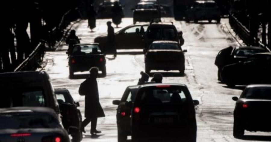 Τέλος το αλκοόλ για εκατομμύρια οδηγούς -Ποιοι δεν θα μπορούν να πίνουν ούτε μια σταγόνα