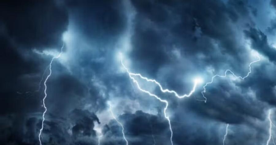 Έκτακτο δελτίο τώρα από την ΕΜΥ – Έρχονται βροχές, καταιγίδες και κεραυνοί