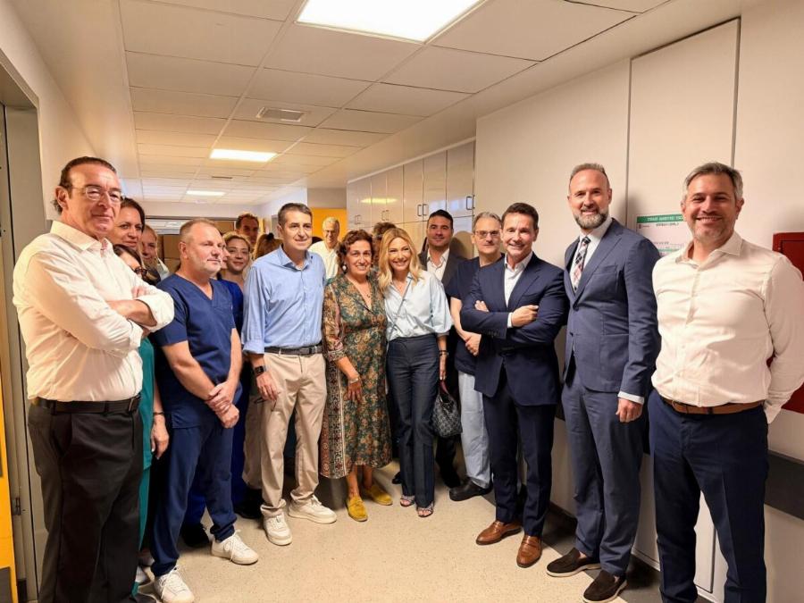 Χαμογελαστός, αδυνατισμένος και υγιέστατος ο Γιώργος Μυλωνάκης: Η πρώτη επίσημη εμφάνιση μετά την περιπέτεια υγείας του