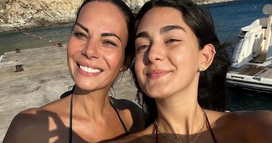 Εύη Βατίδου: Οι δημόσιες ευχές για την ονομαστική γιορτή της κόρης της, Μάιρας Κούγια – «Η μαμά…»