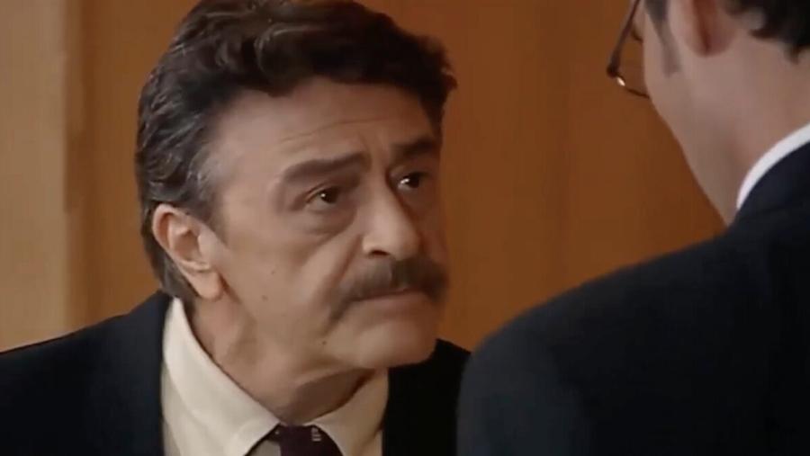 Έφτασαν ήδη τους 8: Oι ηθοποιοί του «Παρά 5» που έχουν πεθάvει 20 χρόνια μετά την πρεμιέρα