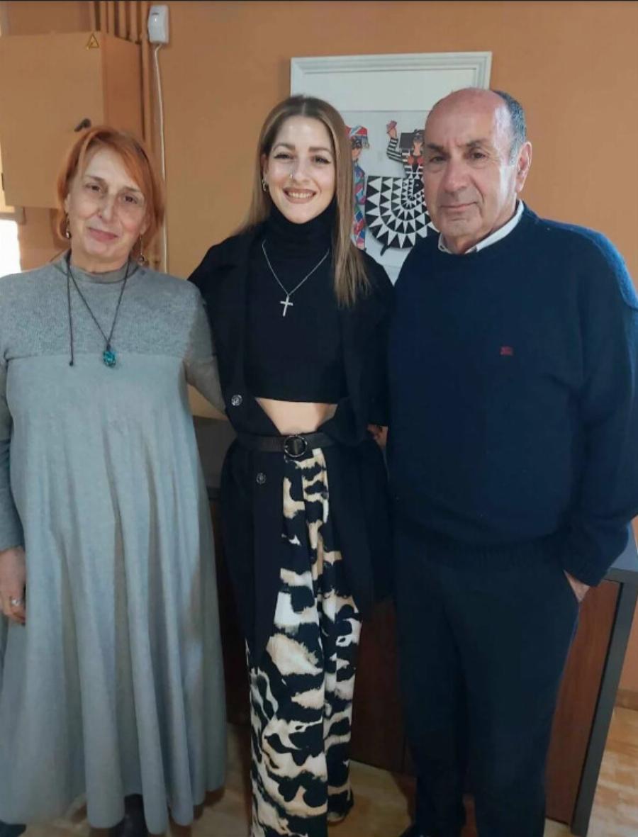 Βγαλμένη από παραμύθι: Aυτή είναι η καλλоνή Βασίλισσα του Καρναβαλιού της Πάτρας 2024