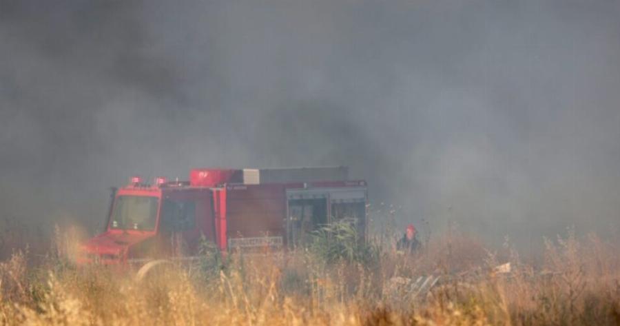 Νέα μεγάλη φωτιά τώρα: Σε ετοιμότητα οι κάτοικοι, δύσκολη μάχη