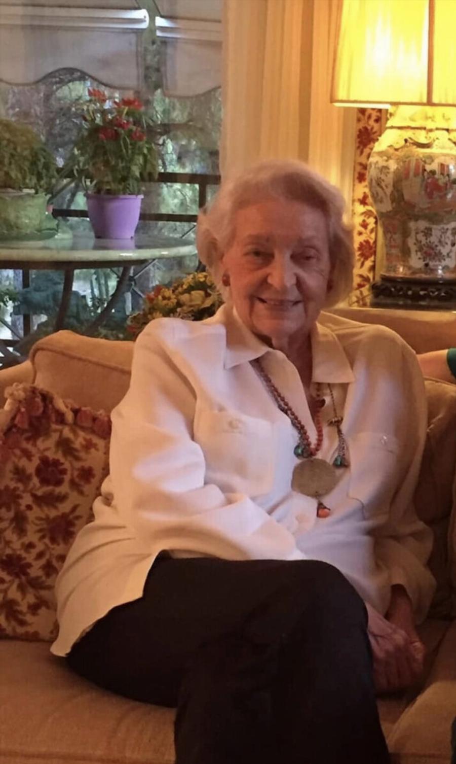 Ούτε Ζωζώ Σαπουντζάκη ούτε Μάρω Κοντού: Auτή είναι η μεγαλύτερη Ελληνίδα ηθοποιός που ζει ακόμη – Έτσι είναι στα 103 της