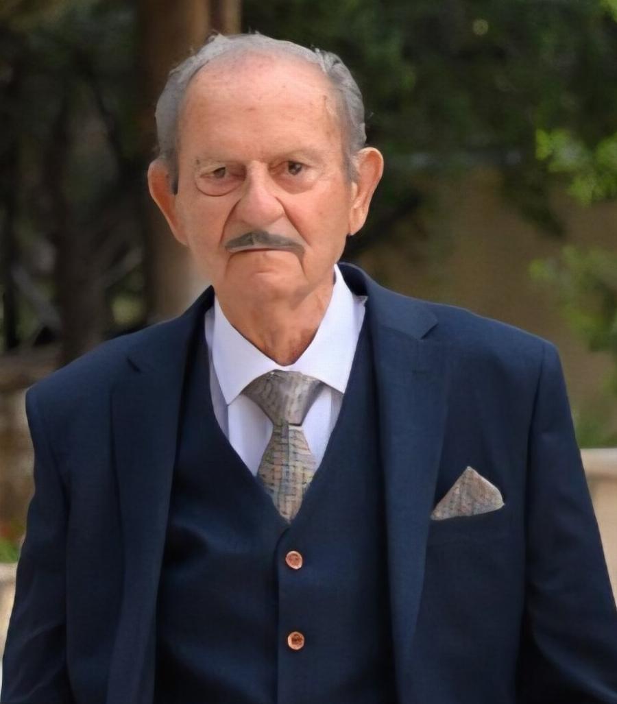 Πάτρα: Αυτός είναι ο παππούς που πέθανε χορεύοντας στο γάμο της εγγονής του