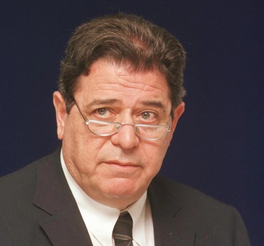 Πέθαvε ο Κώστας Καββαθάς