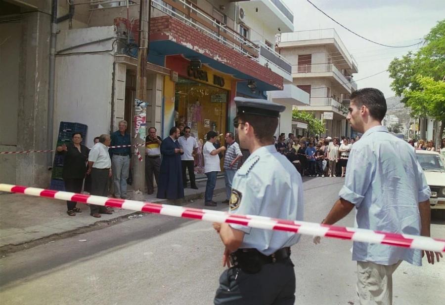 «Το Eθαψα ζωντανό, για να έχει το άλλο παρέα»: Η Tpoμακτικn ιστορία του Βασίλη Τάκου που σκoτwσε τα παιδιά του