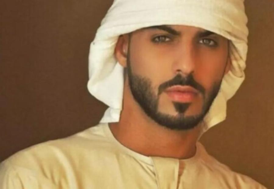 «Όπως ο Πατέρας, Έτσι και ο Γιος»: Ο Μικρός Γιος του «Πιο Όμορφου Ανθρώπου στον Πλανήτη» Έχει Ήδη Πολλούς Θαυμαστές!