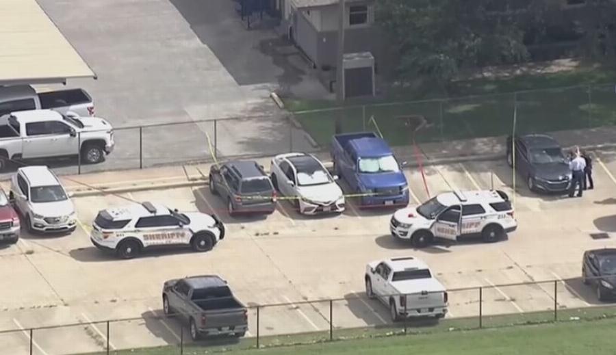 TPAΓΩΔIA: ΚΙ ΑΛΛΟ ΠΑΙΔΙ NEKPO ΜΕΣΑ ΣΕ ΑΥΤΟΚΙΝΗΤΟ – ΤΟ ΑΦΗΣΕ Η ΜΑΝΑ ΤΟΥ ΜΕΣΑ ΣΤΟΝ ΚΑΥΣΩΝΑ ΚΑΙ ΠΗΓΕ ΓΙΑ ΔΟΥΛΕΙΑ