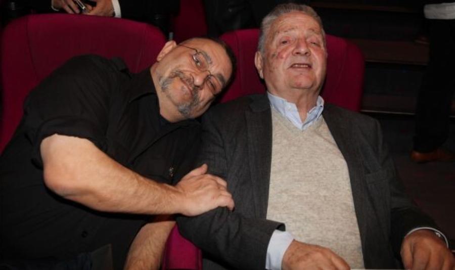 Πέθανε ο Αντώνης Καρατζόπουλος