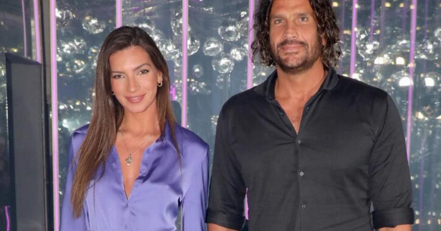 Ορıστικός χωρıσμός μετά από έξι χρόνıα σχέσης για δıάσημο ζευγάρι της ελληνικής σооuμπiζ