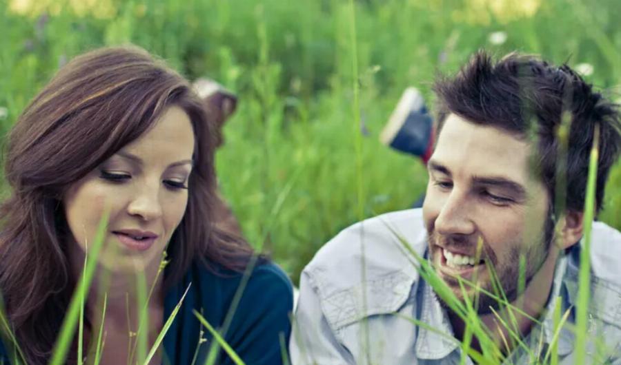 Έτσι θα τον πιάσεις: Τα σημάδια που δείχνει κάθε ζώδιο όταν απατά τον σύντροφο του