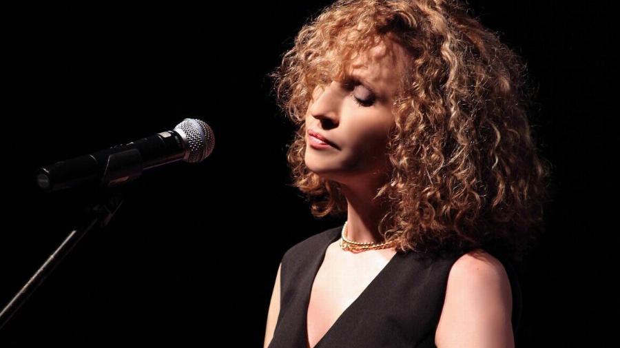 Έξαλλη η Γλυκερία: «Πάτε καλά ρε; Μας ξεφτıλίζετε;» – Το ξέσπασμα της ερμηνεύτριας