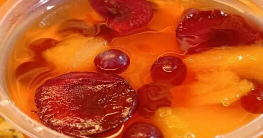 Το πιο δροσιστικό γλυκό ψυγείου που θα φτιάξεις φέτος