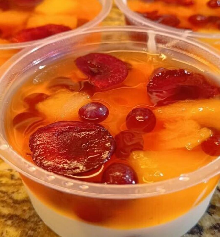 Το πιο δροσιστικό γλυκό ψυγείου που θα φτιάξεις φέτος