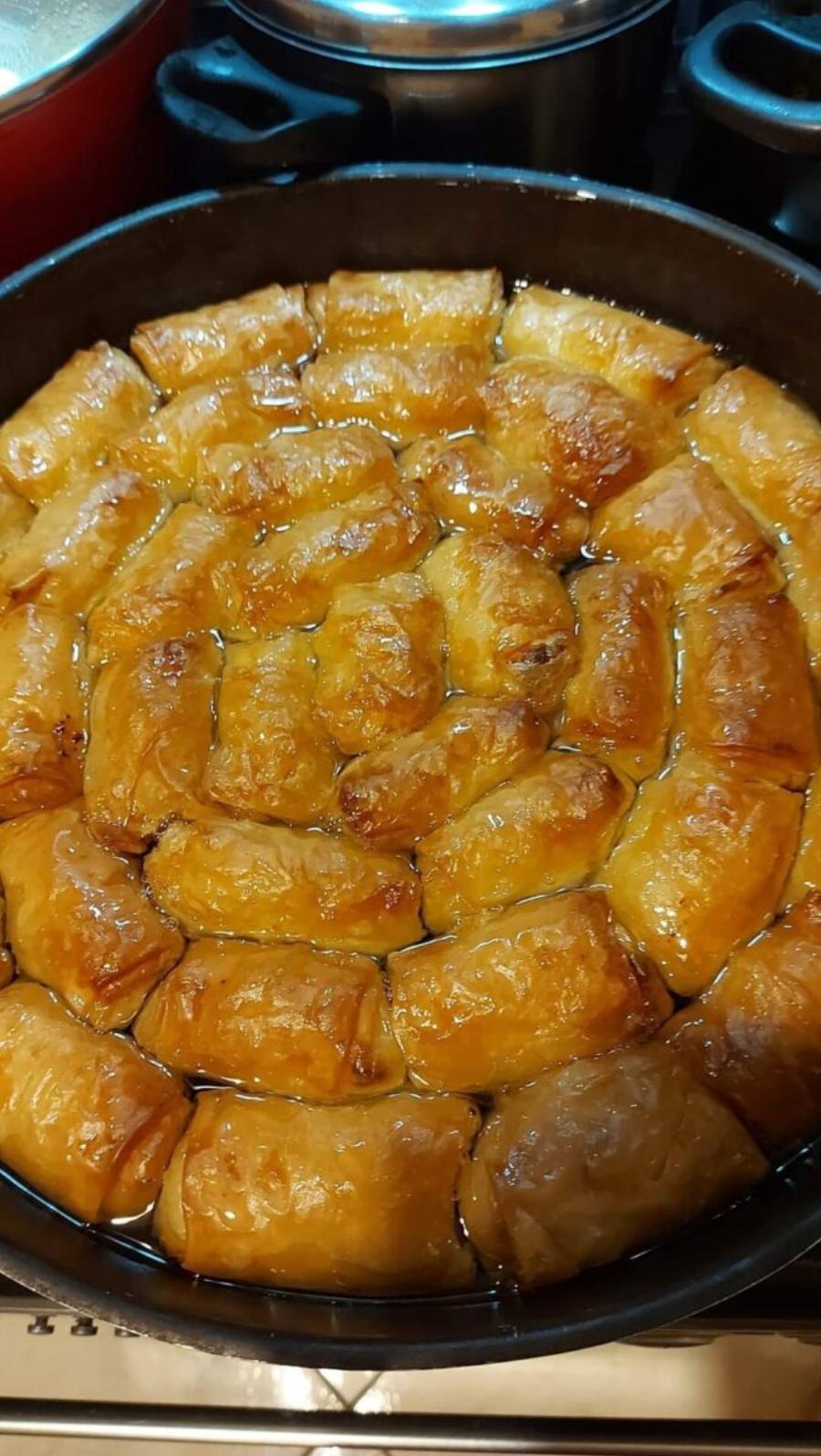 Σπιτικό γαλακτομπούρεκο σαν του ζαχαροπλαστείου