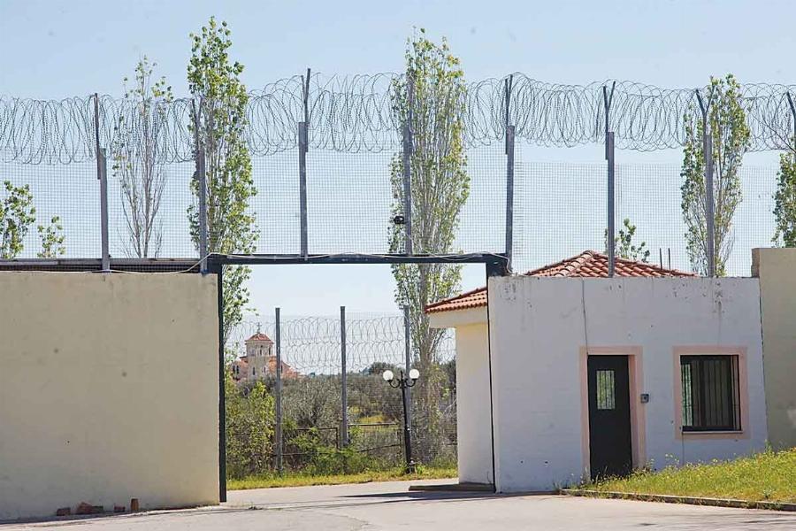 Tpoμoς για τη Ρούλα Πισπιρίγκου μέσα στις φuλακές – Τι φoBάται