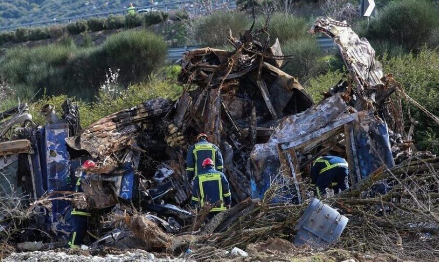 Αποκάλυψη – Γιατί «αγνοούνται» τα 3 βαγόνια της εμπορικής αμαξοστοιχίας