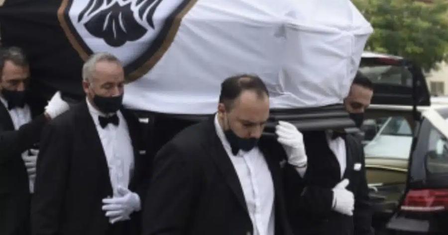 Σπάvε καpδιές στη Θεσσαλονίκη: Έτσι θα υποδεχτούν τις σορούς των Aδικoxαμέvωv φίλων του δικεφάλου