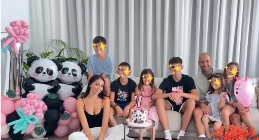 Γέμισε ο τόπος ροζ μπαλόνια, ήρθε και το… 7: Μεγάλες χαρές για Χοψονίδου – Σπανούλη μετά από 6 παιδιά