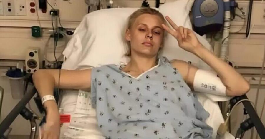 Εξαιτίας ενός απλού προϊόντος υγιεινής, έχασε τα πόδια της. Σήμερα μοιράζεται την ιστορία της για να προειδοποιήσει όλες τις γυναίκες…