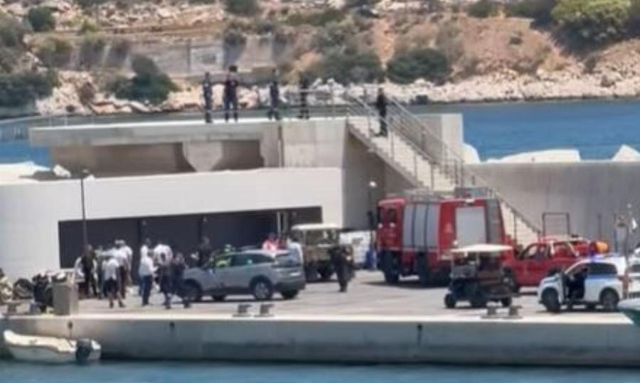 ΠΤΩΣΗ ΕΛΙΚΟΠΤΕΡΟΥ ΣΤΗ ΘΑΛΑΣΣΑ ΣΤΗ ΒΟΥΛΙΑΓΜΕΝΗ