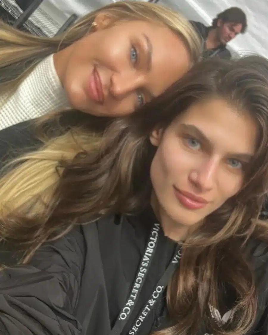 H 21χρονη Ανθή Φακιδάρη είναι η πρώτη Ελληνίδα που περπάτησε στην πασαρέλα της Victoria’s Secret