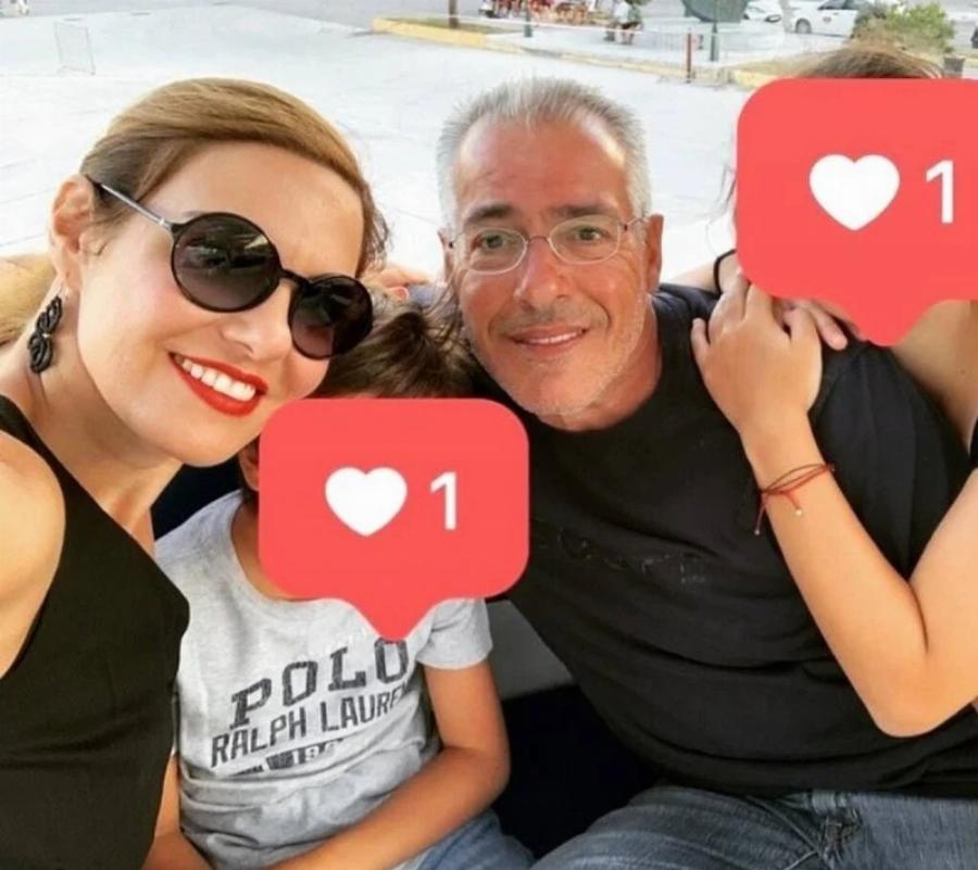 Πριν από τη Φαίη Μαυραγάνη: Auτn είναι η πασίγνωστη τραγουδίστρια που ο Νίκος Μάνεσης ήταν παντρεμένος για 10 μέρες