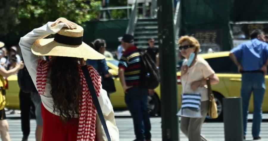 Έρχεται μίνι καλοκαίρι με… 30άρια μετά την κακοκαιρία «Κασσάνδρα»