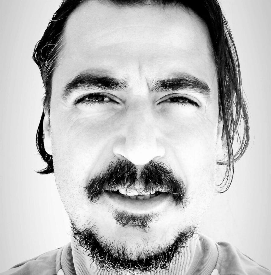 Έφυγε ξαφνικά από τη ζωή ο ηθοποιός Κωνσταντίνος Γιωτόπουλος