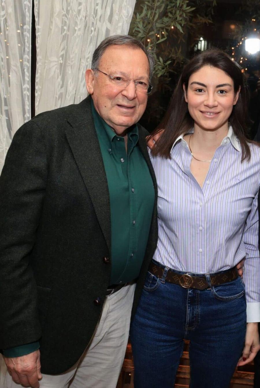 Φουλ Epwτεuμέvoς ο Ανδρέας Φουστάνος με τη νέα του 25χρονη καλλονή σύντροφο