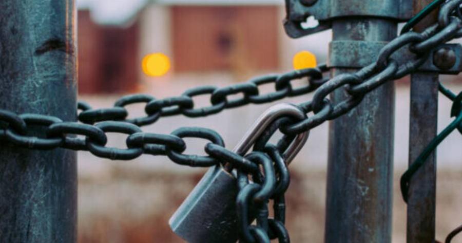 Kλειστά σχολεία : Έρχεται τετραήμερο ξεκούρασης για μαθητές