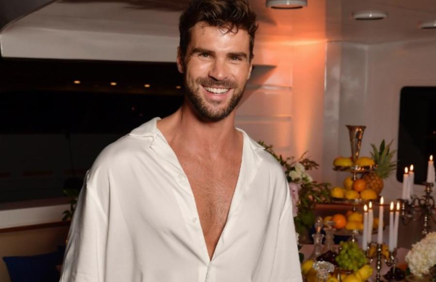 Nεκpoς πασίγνωστος ηθοποιός σε ηλικία 37 ετών