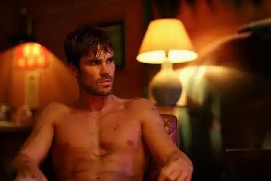 Nεκpoς πασίγνωστος ηθοποιός σε ηλικία 37 ετών