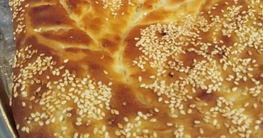 Μοναδική λαγάνα με ταχίνι που είναι ότι νοστιμότερο φάγατε ποτέ