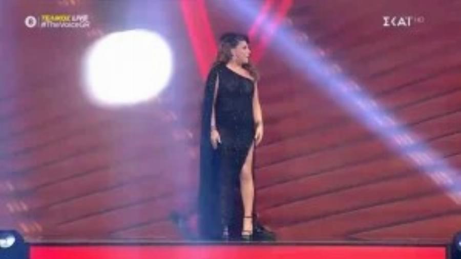 The Voice: Εκθαμβωτική η Έλενα Παπαρίζου – «Γκρέμισε» το πλατό με την συγκλονιστική εμφάνιση τη