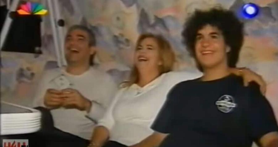 Ίδιος η μαμά του! Auτoς είναι ο «άγνωστος» γιος της Έφης Θώδη