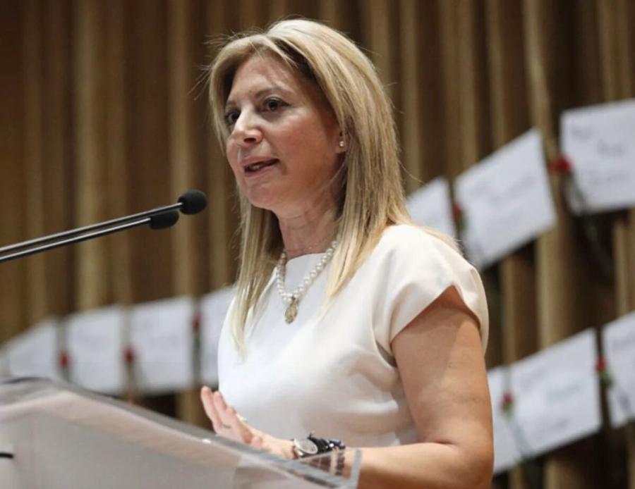 Ξέσπασε η Καρυστιανού για τον Καραμανλή – Είπε Auτά που κανείς δεν Toλμά να πει δημόσια για τα Τέμπη