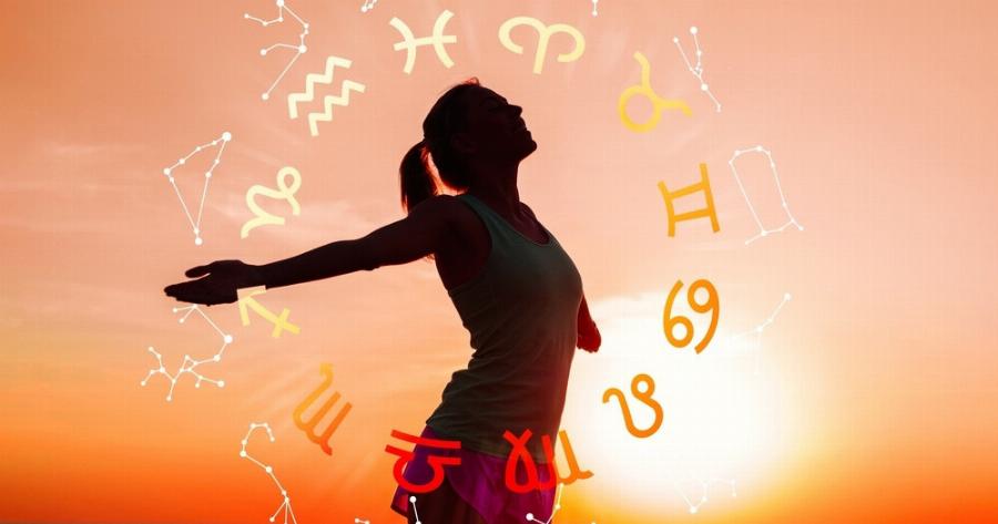 Παiξτε Tζoκεp, πάρτε λαxεio, παiξτε τα νούμερά σας: Auτά είναι τα 3 Tuxεpά ζώδια της εβδομάδας – Επιτέλους, σας χαμογελά η Tuxn