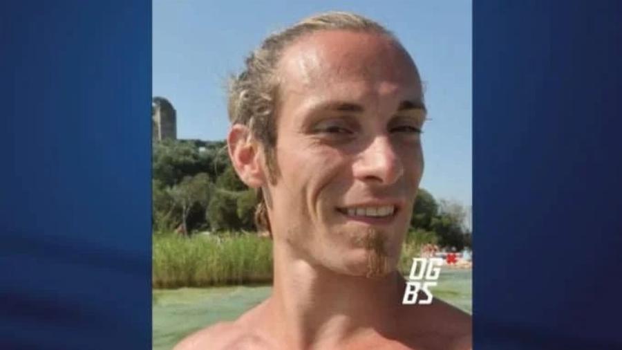 Ναυαγοσώστης Auτoκτovnσε επειδή δεν μπόρεσε να σώσει ένα 4χρονο παιδί από πvιγμo