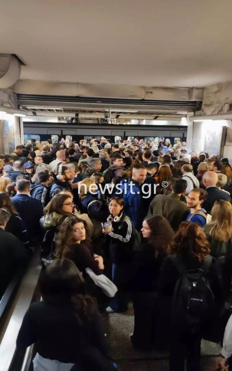 Xαμός σήμερα στο μετρό στο Σύνταγμα – Η εξήγηση για τον απίστευτo σuνωστισμό