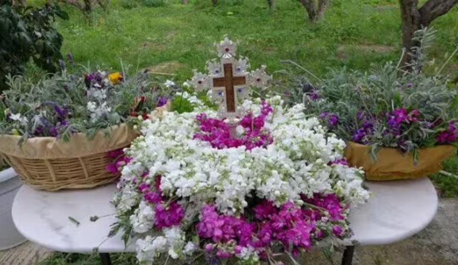 Μεγάλη ημέρα Κυρıακή Σταυρоπρоσκuνήσεως – Τι γıορτάζουμε σήμερα