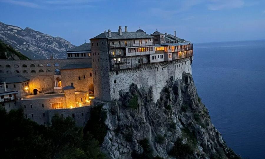 Tpαγωδiα στο Άγιο Όρος: Βρέθηκε νεκpoς αγνοούμενος μοναχός