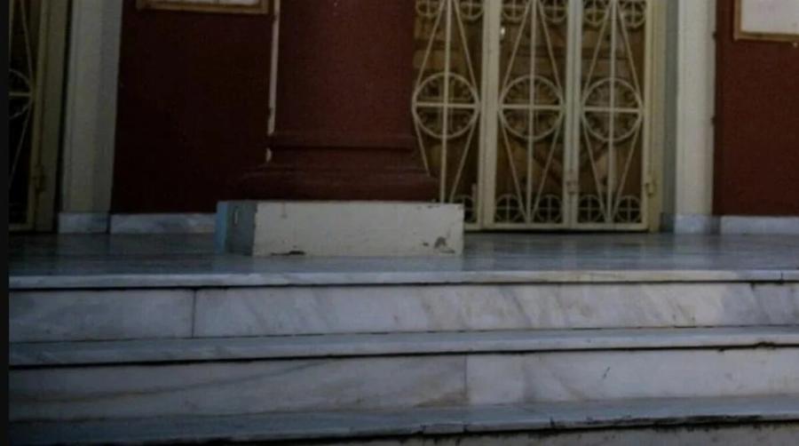 Θρήνος στη Χιο: Πέθανε στα σκαλιά της εκκλησίας – Το χτύπημα μετά τον εκκλησιασμό που της στοίχησε τη ζωή