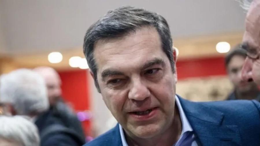 Ο Αλέξης Τσίπρας δέχεται πιέσεις να βγει μπροστά – Τα 2 επικρατέστερα σενάρια