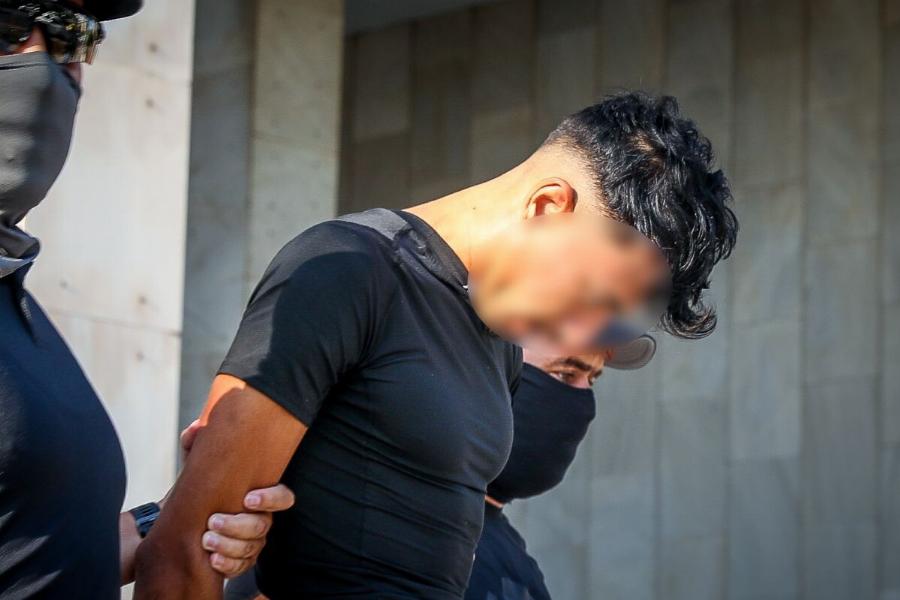 Σταύρος Γεωργίου: Σε κλίμα οδύνης η κηδεία του – Συντετριμμένες οι δίδυμες κόρες του