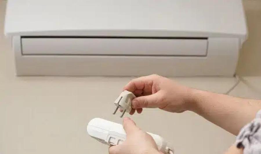 9 πράγματα που δεν πρέπει ποτέ να συνδέσετε σε πολύπριζο