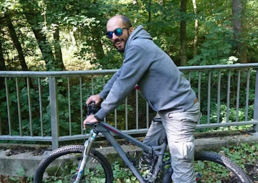 Πέθανε γνωστός Έλληνας δημοσιογράφος